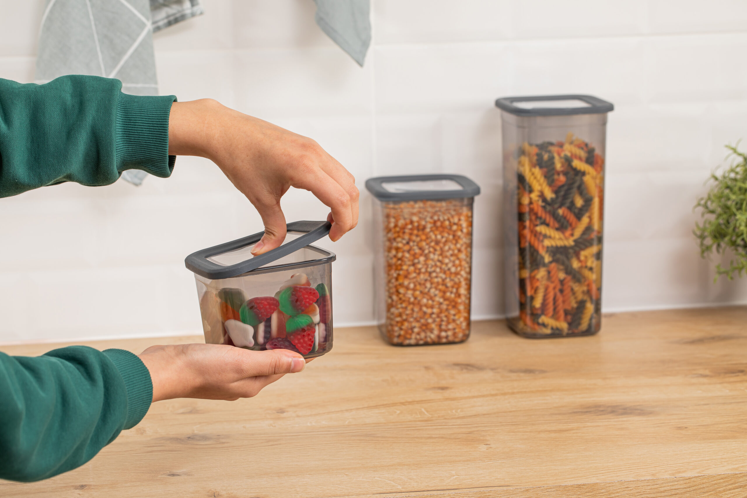 Square Storage Container Set Of 3 With Silicone Lid